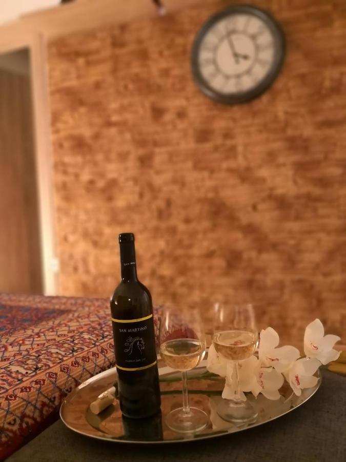 Apartman Speranza Ровин Екстериор снимка